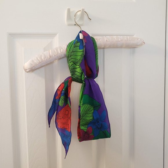 Pair of Scarves Floral Flowers Red Thin Sheer Wrap - Picture 10 of 14